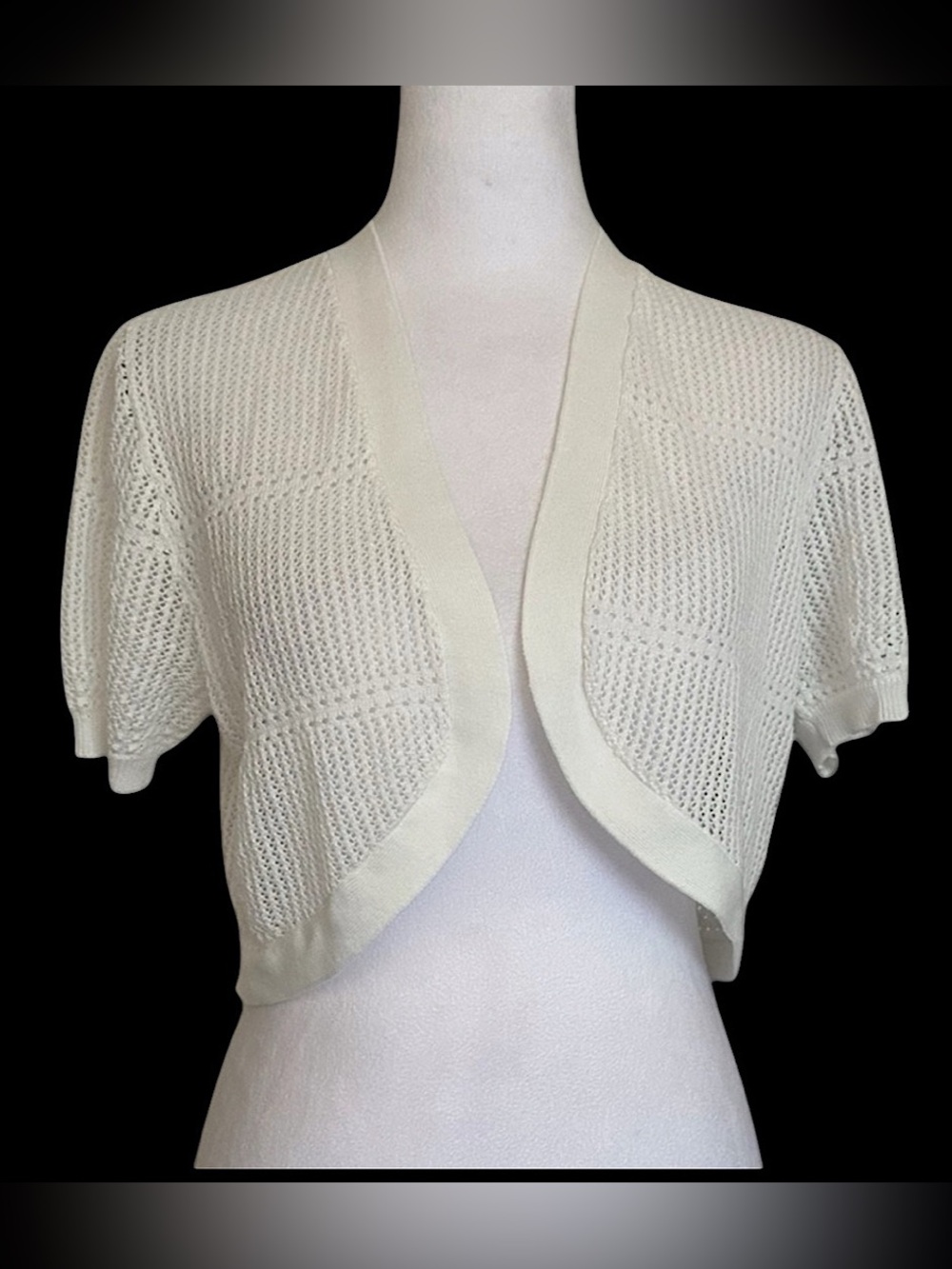 NWT Rabbit Rabbit Rabbit Short Sleeve Cardigan Bolero Lightweight Size M